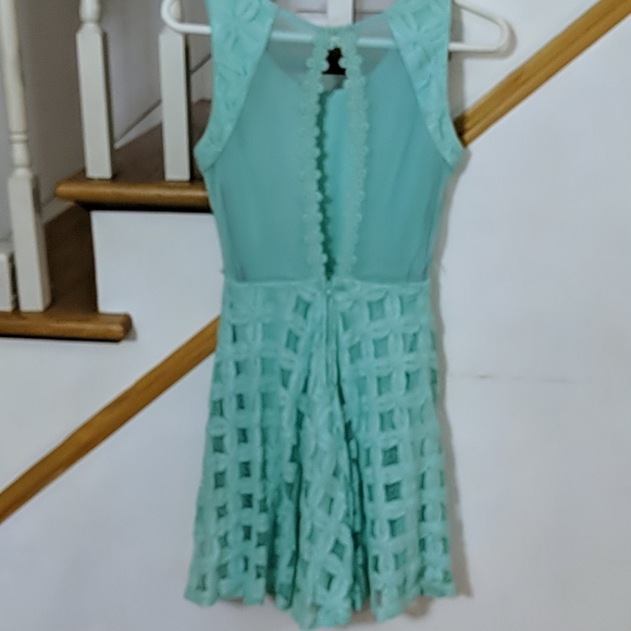 Juniors Dress - Picture 2 of 4